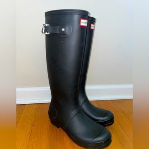 Tall Hunter Boots, LIKE NEW! Size 7